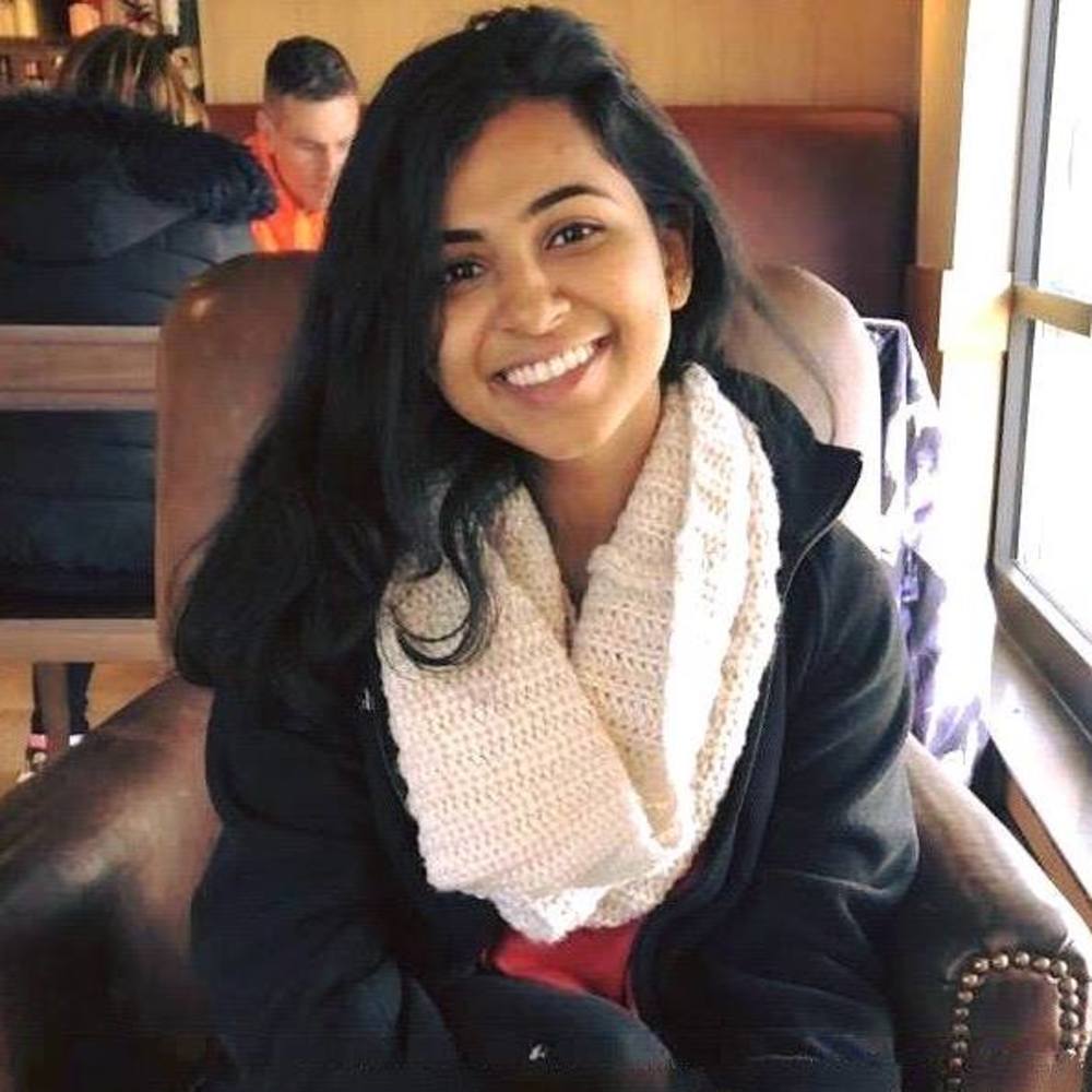 Meet your Posher, Olivia